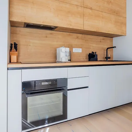 Borik 2024 شقة زادار